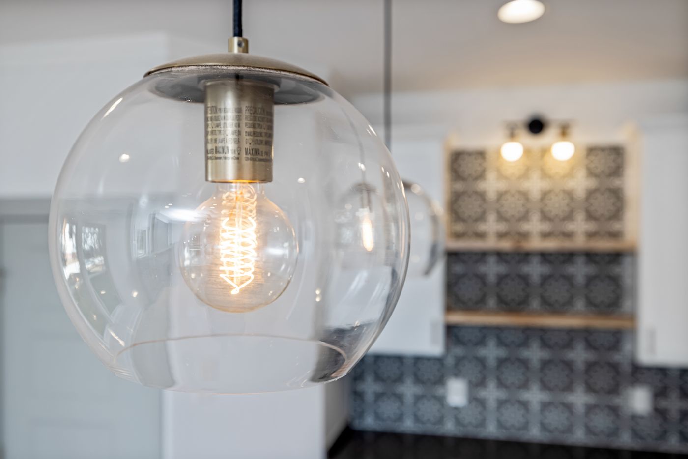 Wie ein Lampenschirm das Licht verändert